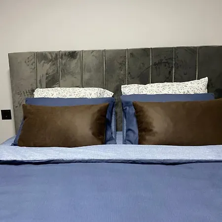 Whole At The Heart Of Nisantasi Sisli I Apartment